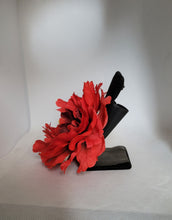 Load image into Gallery viewer, Peony Hair Flower in Red and Black