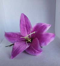 Load image into Gallery viewer, Single Lily Hair Flower in Lavender