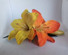 Load image into Gallery viewer, Double Lily and Dandelion Hair Flower