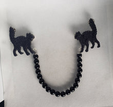 Load image into Gallery viewer, Halloween Cat Cardigan Clips