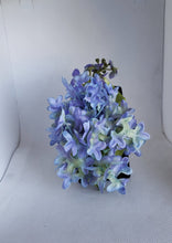 Load image into Gallery viewer, Lilac Hair Flower in blue