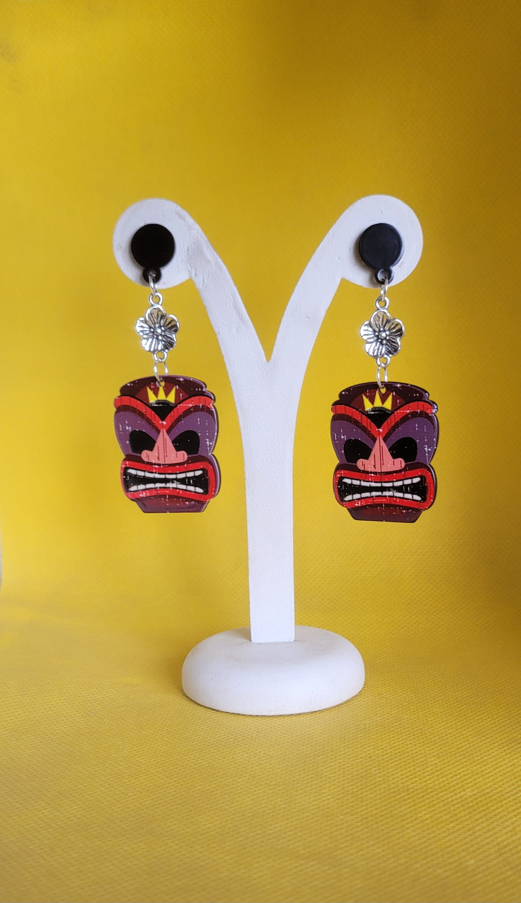 Distressed Tiki Acrylic Earrings in Red