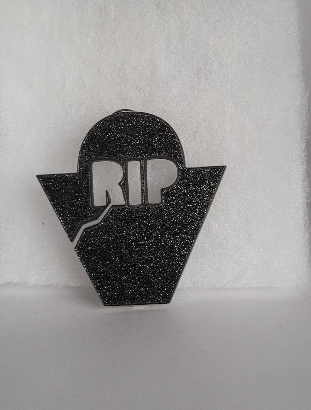 Headstone Brooch in Glitter Black Acrylic