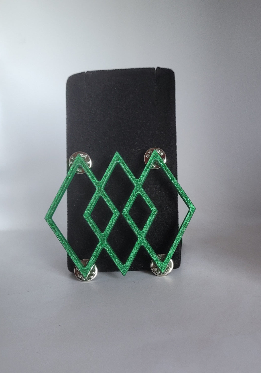 Triple Open Atomic Diamond Brooch in Glitter Green Acrylic