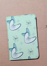 Load image into Gallery viewer, Atomic Boomerang Passport Cover in Green
