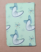 Load image into Gallery viewer, Atomic Boomerang Passport Cover in Green
