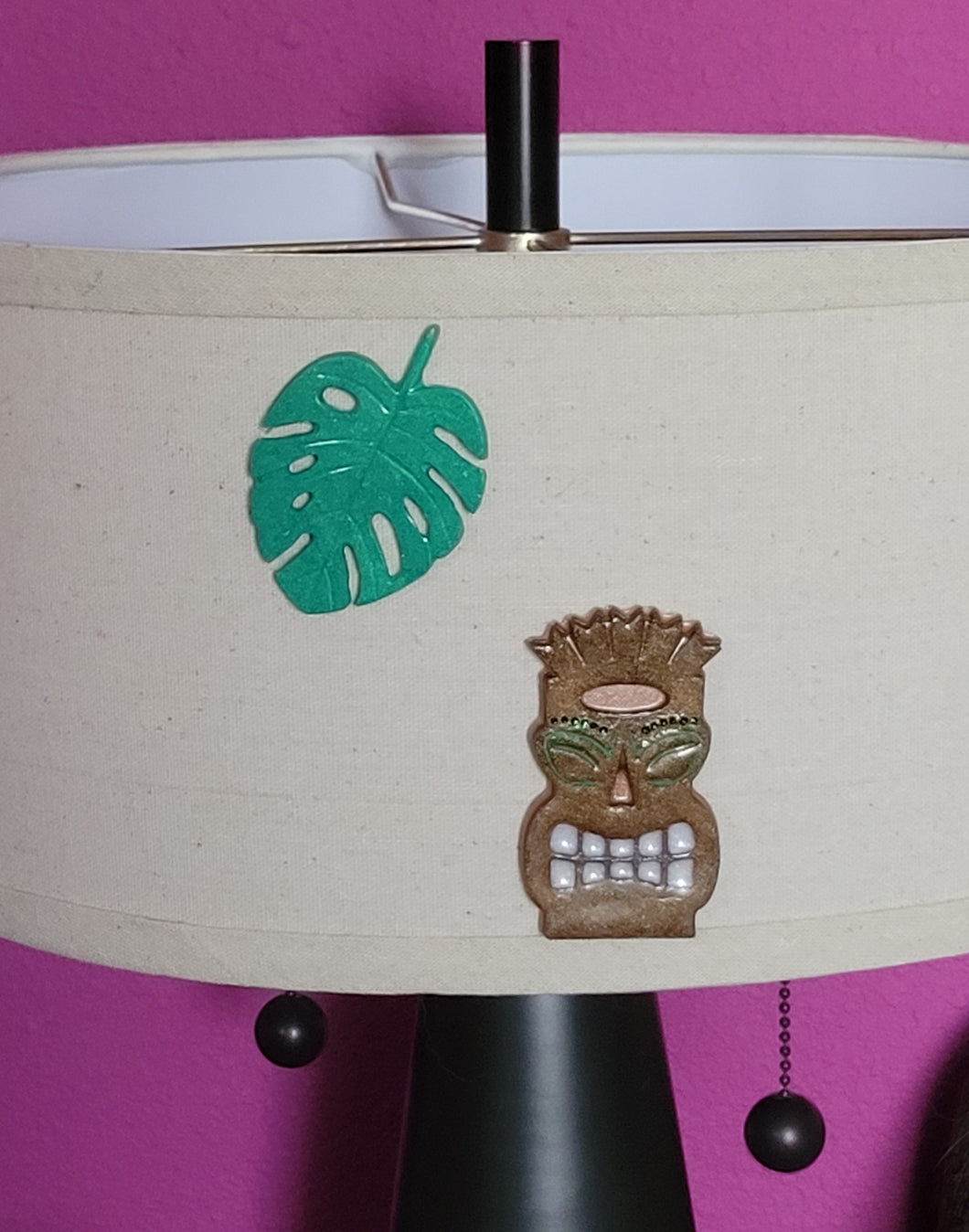 Tiki and Monstera Leaf Lampshade Magnet Set