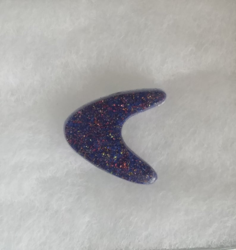 Small Atomic Boomerang Brooch in Orchid