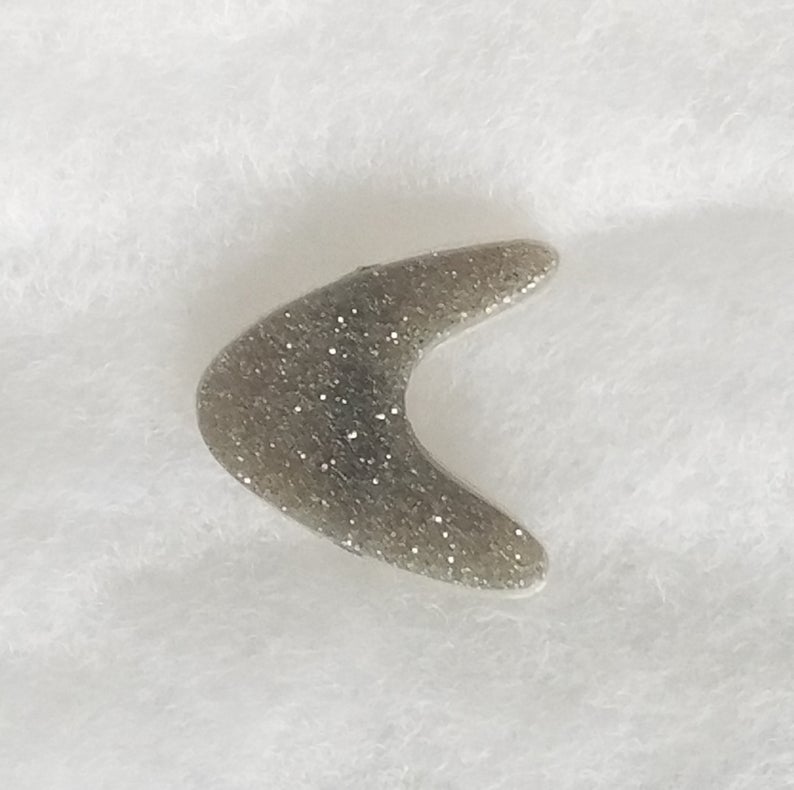 Small Atomic Boomerang Brooch in Silver