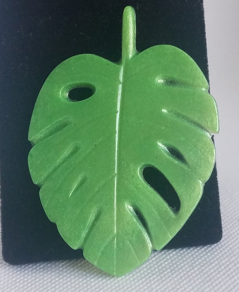 Tropical Leaf Brooch in light green