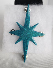 Load image into Gallery viewer, Large Atomic Star Brooch in Poseidon Blue
