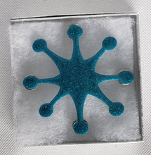 Load image into Gallery viewer, Large Atomic Sunburst Brooch in Poseidon Blue
