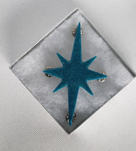 Load image into Gallery viewer, Large Atomic Star Brooch in Poseidon Blue
