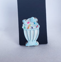 Load image into Gallery viewer, Small Milkshake Brooch in light sparkle Blue and White
