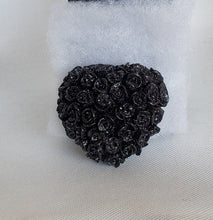 Load image into Gallery viewer, Rose Cluster Heart Brooch in Black
