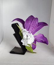 Load image into Gallery viewer, Single Lily Hair Flower in Purple
