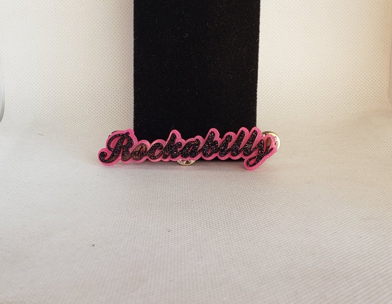 Rockabilly Brooch in Hollywood Pink and Black